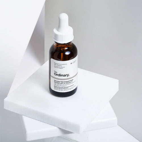 The Ordinary Ascorbyl Tetraisopalmitate Solution 20% in Vitamin F Anhydrous Serum for signs of aging | 30ml, morning & e